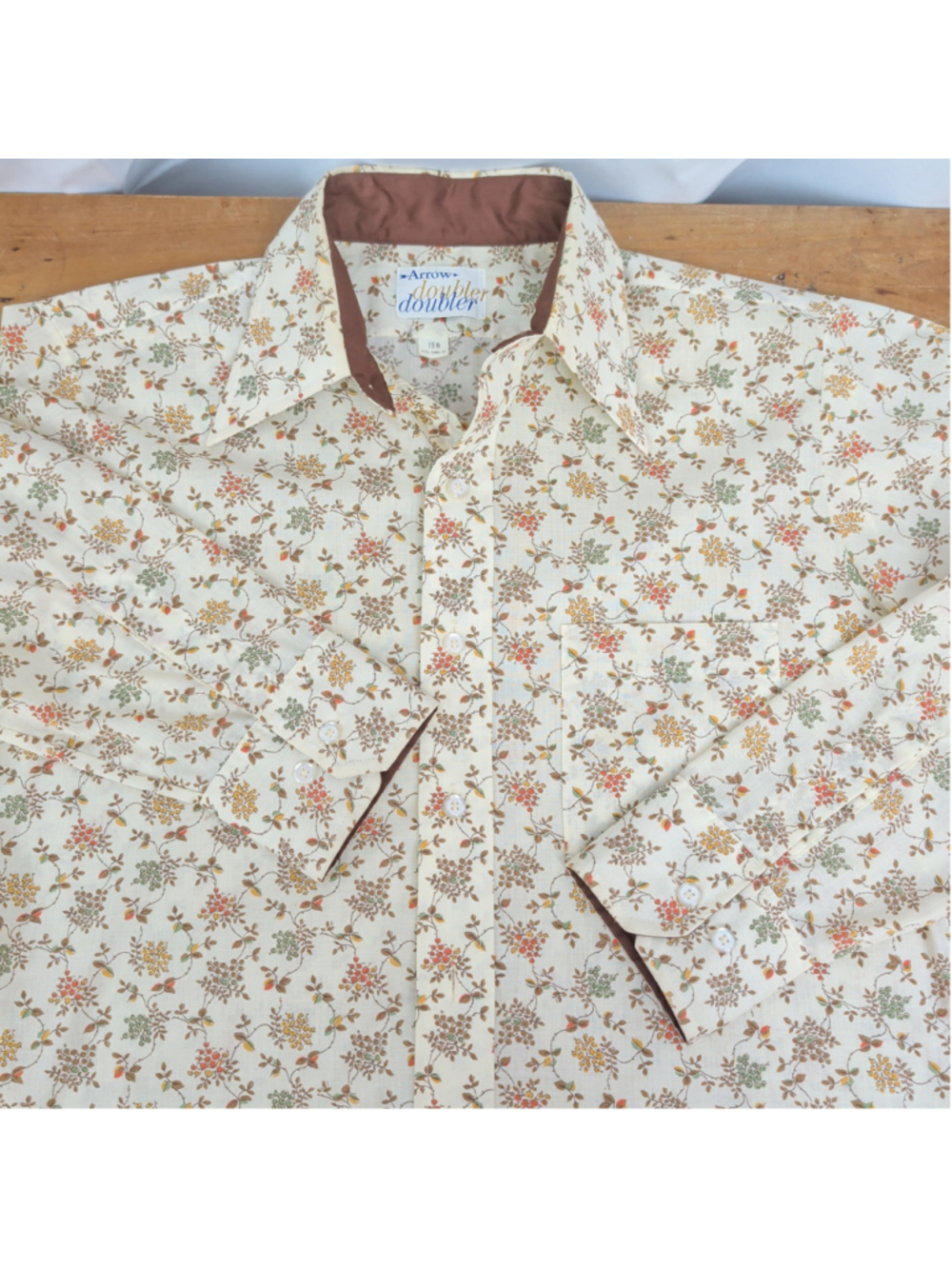 EUC 1970's Men's Floral Pattern Dagger Collar Shirt